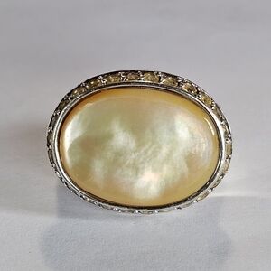 Vintage Mother of Pearl & Citrine Halo Ring in Sterling Silver Size 7! 😍